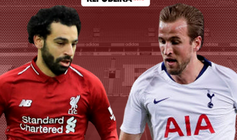 Striker Liverpool Mohamed Salah Vs striker Tottenham Hotspur Harry Kane (kanan).