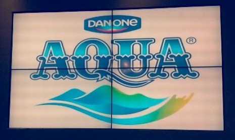 Logo baru aqua