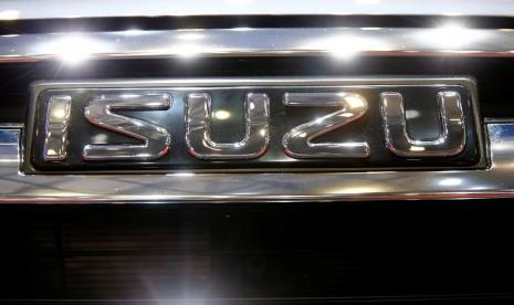 Logo Isuzu.