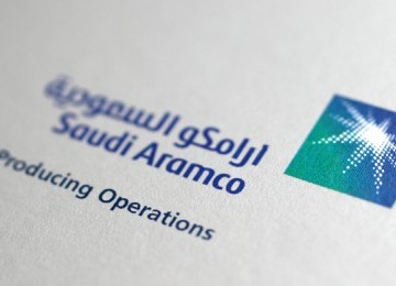 Logo perusahaan minyak Saudi Aramco.