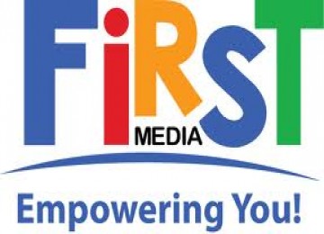 logo first media