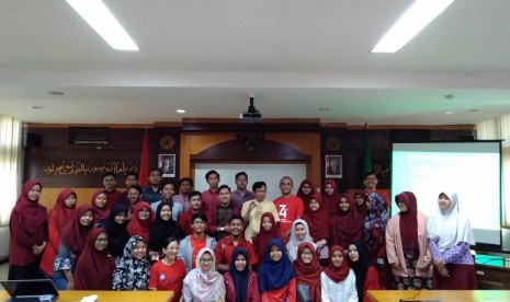 Lokakarya menulis bertajuk 'Gemar Literasi di Era Milenial', di Gedung Rektorat UIN Sunan Kalijaga, Yogyakarta, Sabtu (24/8).