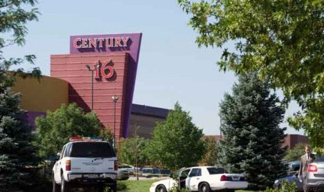  Lokasi bioskop Century 16 di Aurora, Colorado, AS, yang menjadi tempat tragedi penembakan saat premier film Batman.