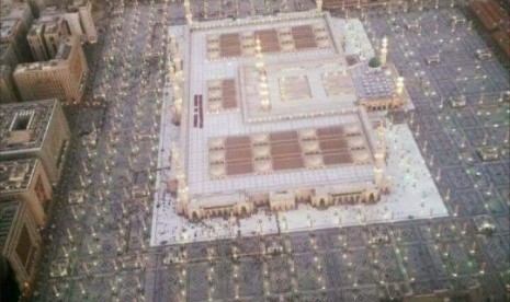 Lokasi ledakan bom di luar Masjid Nabawi, Madinah (4/7)