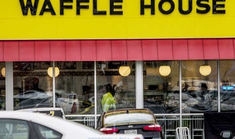 Lokasi penembakan di restoran Waffle House, Nashville, Tennessee, AS. 