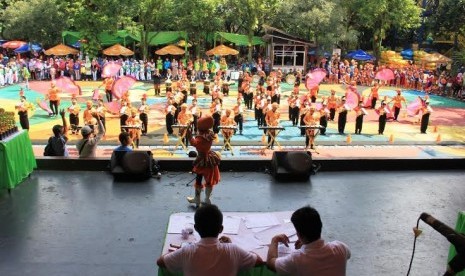 lomba marching band di Junglewaterpark