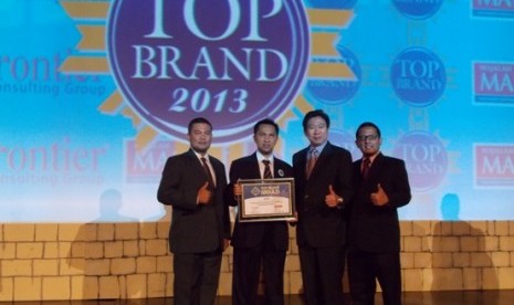 LP3I raih Top Brand Awatd 2013