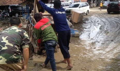 Banjir di Kuningan (ilustrasi)