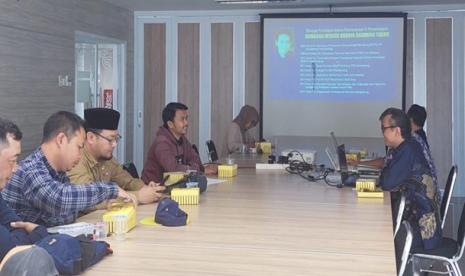 LPPM Unisba menyelenggarakan Workshop bertemakan Wisata Halal yang dilaksanakan secara luring di Gedung Dekanat Unisba.