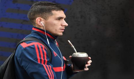 Lucas Torreira bergabung ke Galatasaray dari Arsenal.