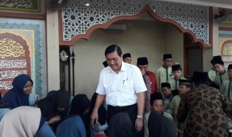 Luhut Panjaitan di Pondok Pesantren Al Tsaqafah, Ciganjur, Jakarta Selatan