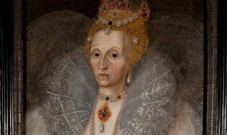 Lukisan Potret Elizabeth I hasil lukisan Marcus Gheeraerts yang menampakkan kerut