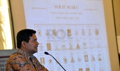 Ketua Komisi Pemilihan Umum (KPU) Husni Kamil Manik memberi sambutan dalam acara 