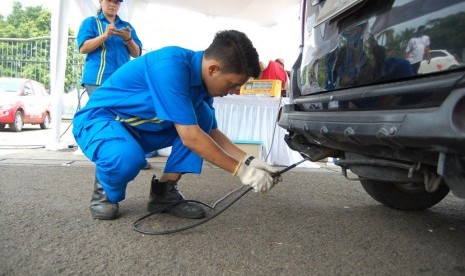 Ilustrasi. Pemerintah Kota Jakarta Utara (Pemkot Jakut) berencana menggelar uji emisi kendaraan bermotor selama tiga hari pada pekan depan di Jakarta Utara sebagai bagian dari rencana pengelolaan kualitas udara perkotaan. 