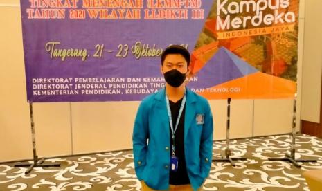 Mahasiswa prodi Sistem Informasi Universitas BSI (Bina Sarana Informatika) kampus Sukabumi, Ahmad Fauzi berhasil terpilih sebagai peserta pada kegiatan LKMM-TM 2021, mewakili kampus Universitas BSI.