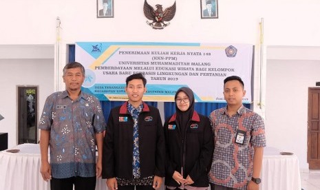 Mahasiswa Universitas Muhammadiyah Malang (UMM) mengembangkan Desa Wisata berbasis pertanian di Kabupaten Malang. 