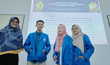 Mahasiswa yang terdiri dari Wahyuningtyas Tri Utami, Afiftah Trengganis dan Leonardo Bagus Utomo mendaftarkan diri. Mereka bertiga menciptakan Pasar RT (Program Aplikasi Satu Rukun Tetangga).