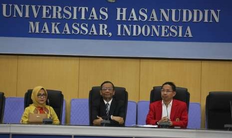 Mahfud MD hadir memberikan kuliah umum di ruang senat gedung Rektorat Universitas Hasanuddin, Makassar, Kamis (20/9).