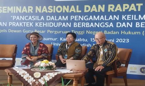  Majelis Dewan Guru Besar Perguruan Tinggi Negeri Berbadan Hukum (MDGB PTNBH) menggelar seminar nasional dan rapat pleno. 