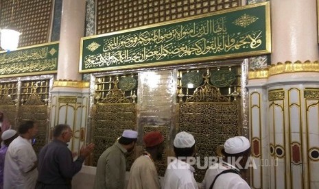 Makam Rasulullah di Masjid Nabawi 