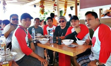 Makan siang bareng White SekSi di Ah Poong.