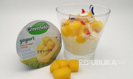 Makanan hasil dari olahan produk Yogurt yang dikeluarkan oleh Greenfield. 