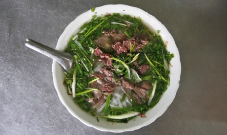 Makanan khas Vietnam, pho.