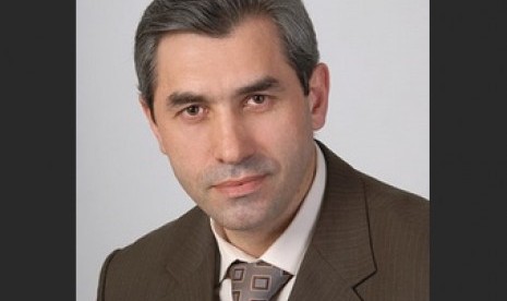 Maksud Sadikov