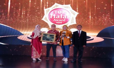 Malam penghargaan Top Halal Awards 2024.