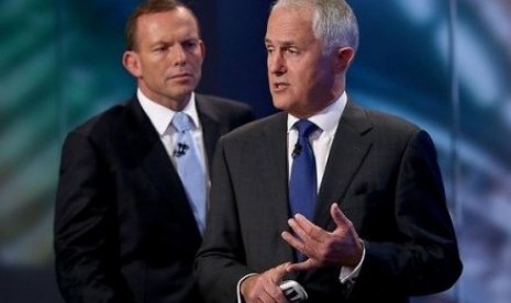 Malcolm Turnbull membantah pihaknya akan berkampanye dengan menggunakan kebijakan Pemerintahan Tony Abbott. 