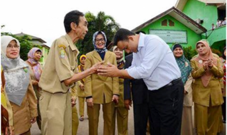 Maman supratman dikunjungi Mendikbud Anies Baswedan