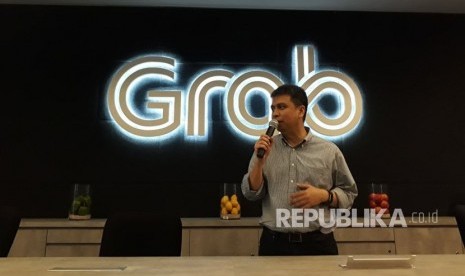 Managing Director Grab Indonesia Ridzki Kramadibrata dalam media briefing di Kantor Grab Kuningan Jakarta Selatan, Jumat (6/4).