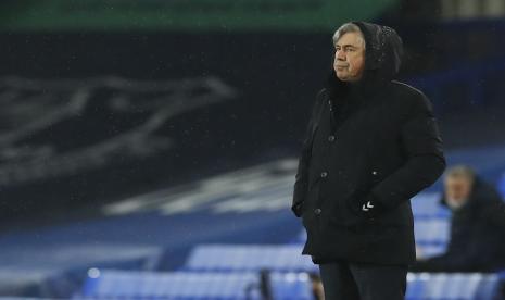  Manajer Everton Carlo Ancelotti.