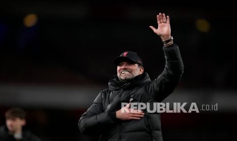 Pelatih Liverpool, Juergen Klopp. Klopp menganggap peluang timnya menyalip Manchester City dalam perburuan juara Liga Primer Inggris musim ini masih tetap berat.