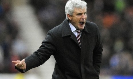 Manajer Stoke City, Mark Hughes.