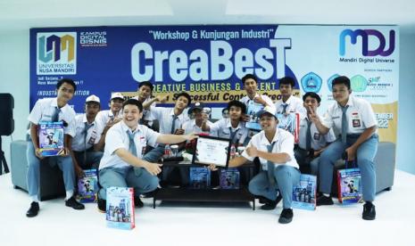  Mandiri Digital Universe (MDU) bekerja sama Universitas Nusa Mandiri (UNM) sukses melangsungkan CreaBesT (Creative Business and Talent). Kegiatan ini menghadirkan narasumber yang profesional di bidang konten kreator.