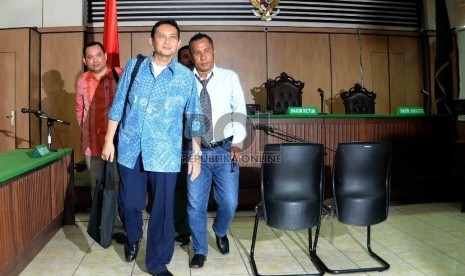 Mantan Kepala Dinas Perhubungan DKI Jakarta, Udar Pristono yang menjadi tersangka korupsi pengadaan bus Transjakarta mempraperadilankan Kejaksaan Agung atas tindakan penyitaan aset terhadap dirinya di Pengadilan Negeri Jakarta Pusat, Rabu, (18/3). 