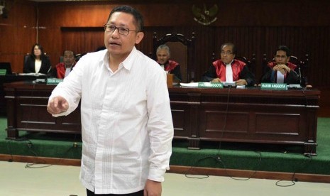 Mantan Ketua Umum Partai Demokrat Anas Urbaningrum menjadi saksi dengan terdakwa Teuku Bagus Muhammad Noor di Pengadilan Tipikor, Jakarta, Selasa (13/5).