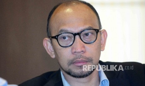 Anggota Dewan Ekonomi Nasional (DEN) Chatib Basri. Penerapan tarif 10 persen oleh AS terhadap barang impor dari China membuka peluang relokasi industri yang menguntungkan ekonomi negara.