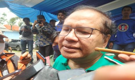 Former Coordinating Minister of Maritime Affairs, Rizal Ramli, during an interview in Tasikmalaya City, Monday (28/3/2022).