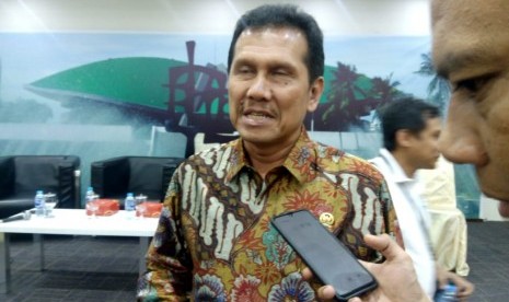 Mantan Menteri Pemberdayaan Aparatur Negara dan Reformasi Birokrasi Indonesia (MenPAN-RB) Asman Abnur. Perolehan suara eks Menpan RB Asman Abnur anjlok di Pileg Kepri.