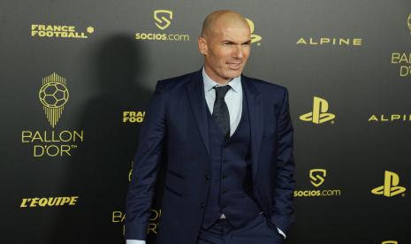  Mantan pemain sepak bola dan pelatih Real Madrid Zinedine Zidane (ilustrasi) dilaporkan menolak tawaran melatih timnas Amerika Serikat.