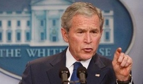 Mantan presiden AS, George W Bush. Pada 20 Maret 2003, rudal Amerika Serikat (AS) telah menghantam ibu kota Irak, Baghdad. 