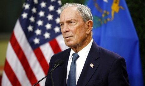 Michael Bloomberg maju sebagai calon presiden menantang Donald Trump.