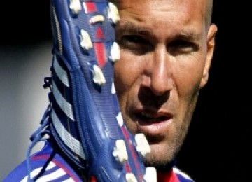 Mantan bintang Real Madrid Zinedine Zidane