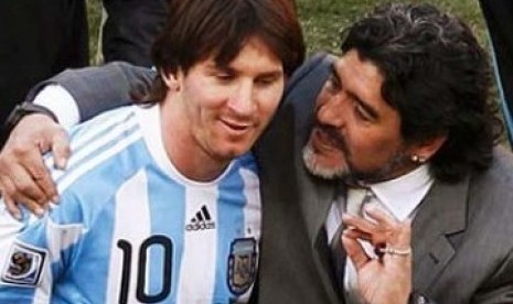 Maradona dan Messi.