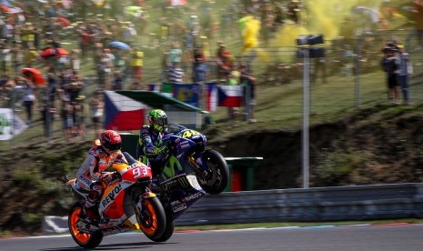 Kekompakan Marc Marquez (kiri) dan Valentino Rossi di masa lalu. 