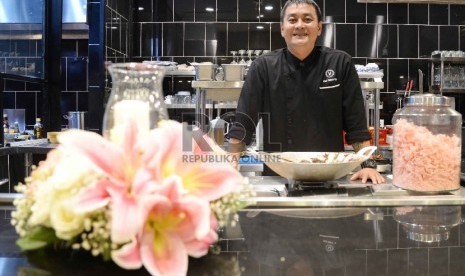 Marco Lim, chef di balik restoran Marco Padang Peranakan.