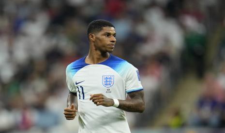 Striker Manchester United saat membela timnas Inggris, Marcus Rashford.