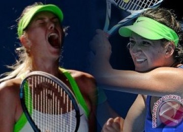 Maria Sharapova dari Rusia dan Victoria Azarenka dari Belarus. 